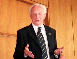 馬德爾·費倫茨 馬德爾·費倫茨