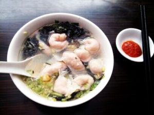 芋頭魚餃湯 芋頭魚餃湯