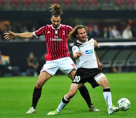 馬庫斯·迪尼斯 馬庫斯·迪尼斯