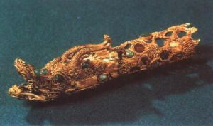 累絲鑲嵌金龍 累絲鑲嵌金龍