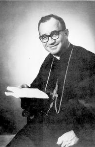 在秘魯傳教的邱先覺主教