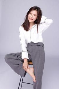 張荻[青年女演員]