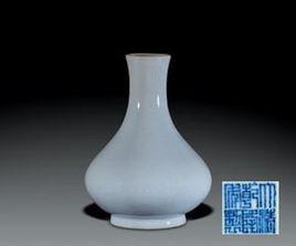 清乾隆仿汝窯天藍釉荸薺瓶 清乾隆仿汝窯天藍釉荸薺瓶