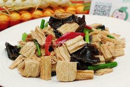 黑木耳燒腐竹