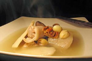 淮山蓮子豬尾湯 淮山蓮子豬尾湯