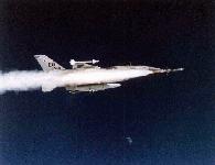 AIM-7“麻雀”空空飛彈