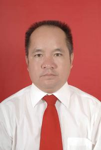 周容[坡造鎮人民政府副鎮長]