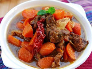 燜羊腿肉 燜羊腿肉