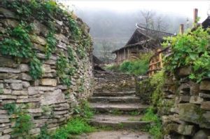 圍牆寨自然村 圍牆寨自然村