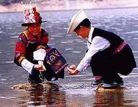 少數民族春節風俗