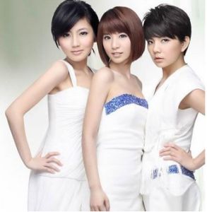 《沿海公路的出口》 《沿海公路的出口》