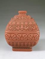 清剔紅仿古銅壺式盒 清剔紅仿古銅壺式盒