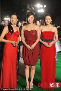 《零的焦點》的木村多江、廣末涼子和中谷美紀。