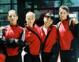 女生向前翻 女生向前翻