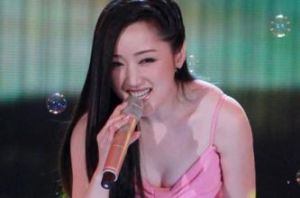 歌手楊鈺瑩