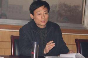 趙立群[江蘇省徐州市副市長、市政府黨組成員]