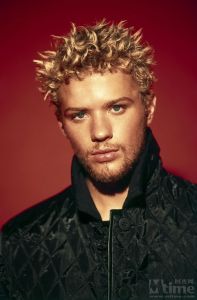 萊恩&middot;菲利普