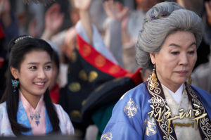 帝國的早晨劇照