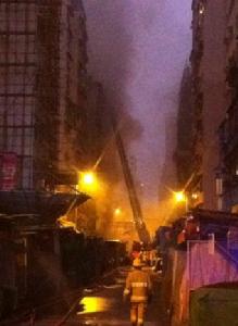 11·30香港旺角購物區火災 11·30香港旺角購物區火災