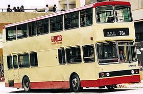 （圖）賓士O305巴士是76K線的前主力