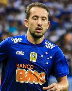 埃韋頓·里貝羅