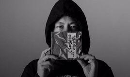 讓我再次介紹我自己