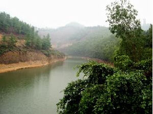 梁金山旅遊區 梁金山旅遊區