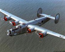 轟炸機[航空兵實施空中突擊的主要飛機]