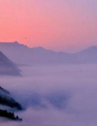 雲蒸霞蔚 雲蒸霞蔚
