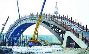 建造中的歡樂胥江·木拱橋(德政禪師)