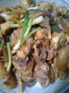 平菇雞肉 平菇雞肉