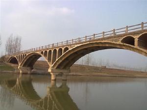 丁莊村的土路河，也是一道美麗的風景線。