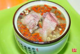 淮山枸杞子排骨湯 淮山枸杞子排骨湯