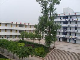 榮縣正紫中學 榮縣正紫中學