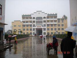 黃平縣舊州中學 黃平縣舊州中學