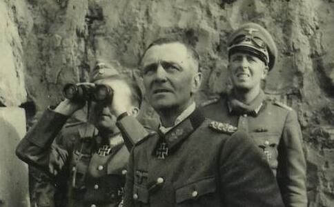 曼施坦因在這方面不如朱可夫!因一對父子的死,名聲受損?