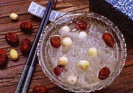 木耳紅棗粥 木耳紅棗粥