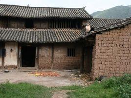 小營村[雲南省麗江永勝縣程海鎮小營村]