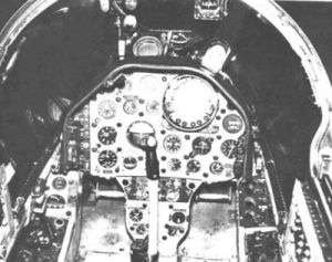 F3H-1N 座艙
