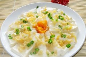 雙菇瑤柱蒸豆腐 雙菇瑤柱蒸豆腐