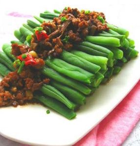豆角炒青口 豆角炒青口