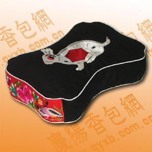 繡花方枕頭 繡花方枕頭