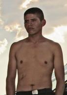 赫利[墨西哥2013年阿瑪特&middot;艾斯卡蘭特導演電影]