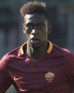 穆斯塔法·塞克 穆斯塔法·塞克