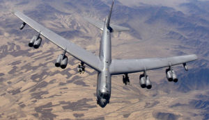 美國B-52轟炸機 