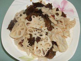 蓮藕炒黑木耳 蓮藕炒黑木耳