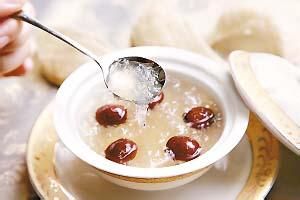 紅棗冰糖燉燕窩