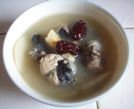 清補烏雞湯 清補烏雞湯
