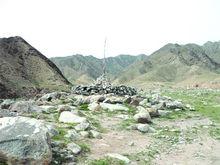 用於祈福的“嘛呢石堆”