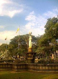 菲律賓聖托馬斯大學 菲律賓聖托馬斯大學